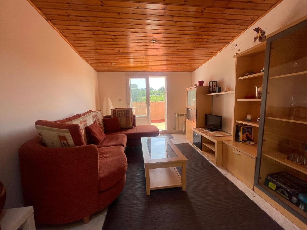 Atico Con Magnifica Terraza En Apartment Boiro